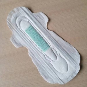High quality Sanitary Napkins female use Pads Panty liners super soft menstrual pads