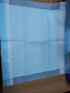 Underpad with 2 long adhesive strips disposable medical bed pad with super absorbency incontinence pad free sample